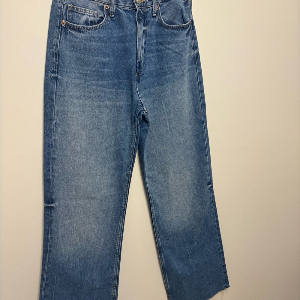 Zara Light Blue WOMen's Relaxed Jeans